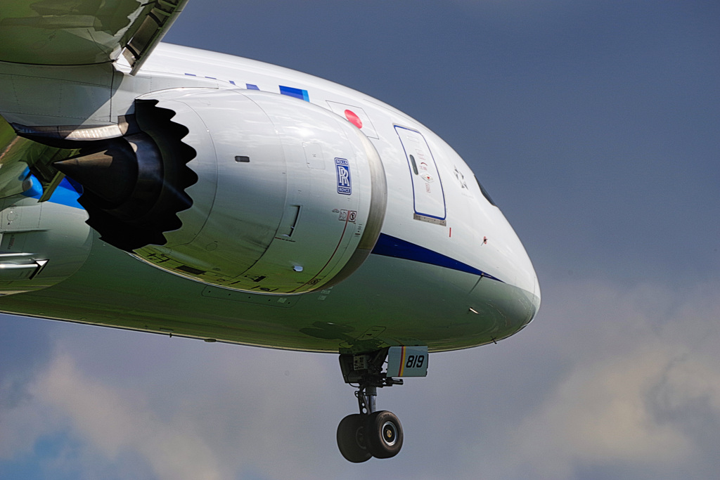 雲上の貴公子７８７（3）