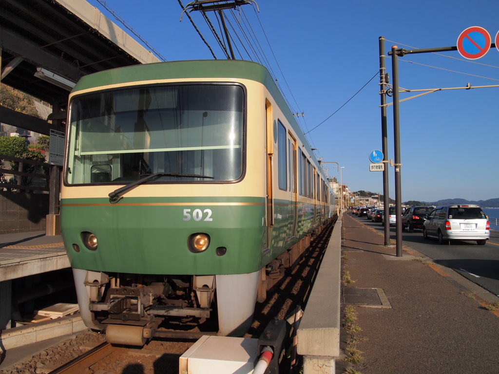 幾つもの直線が境を造る
