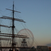 月が見る港