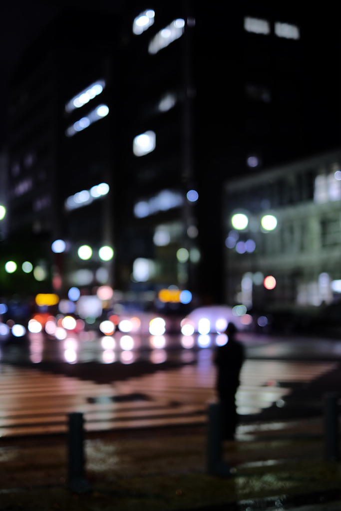 雨の町 2
