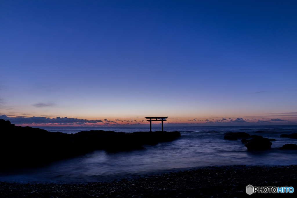 blue hour 2