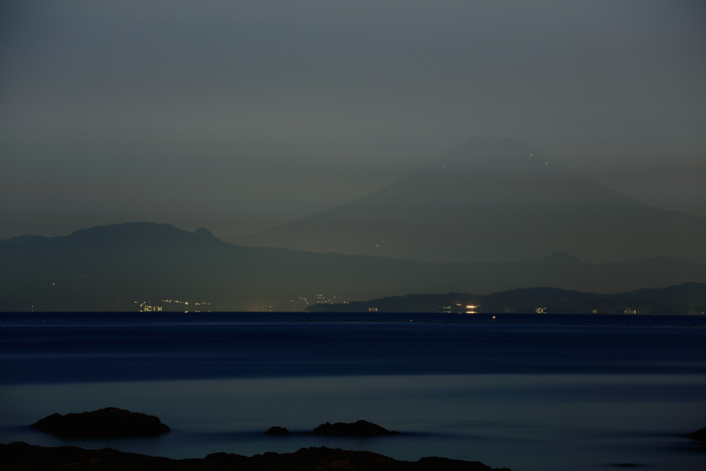 夜明けを静かに待つ・・・