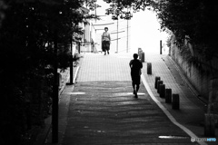 おりる人のぼる人