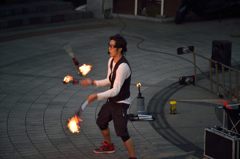 パフォーマンス!!