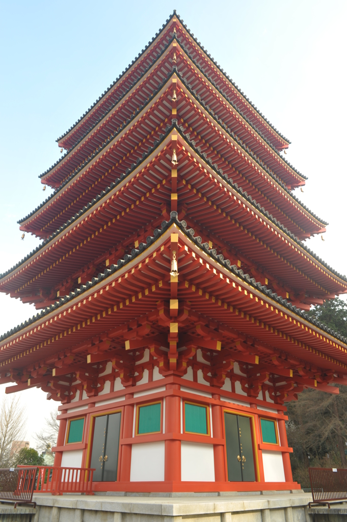 朱の塔