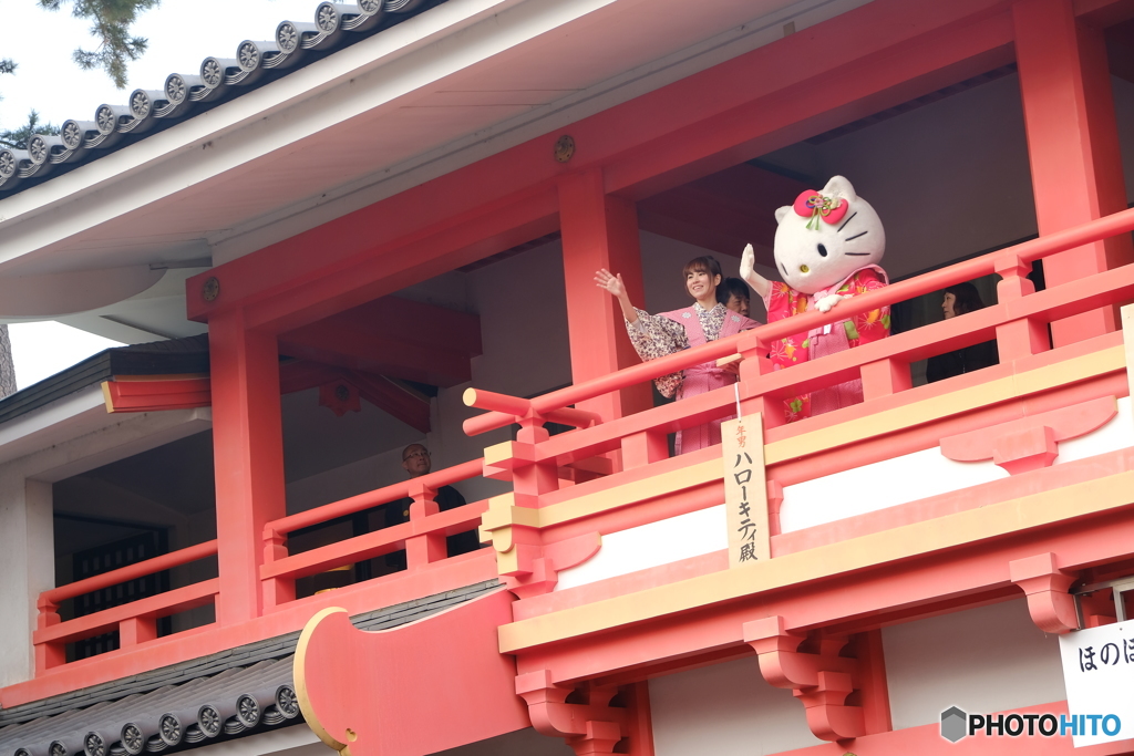 こっちは雛祭りよ