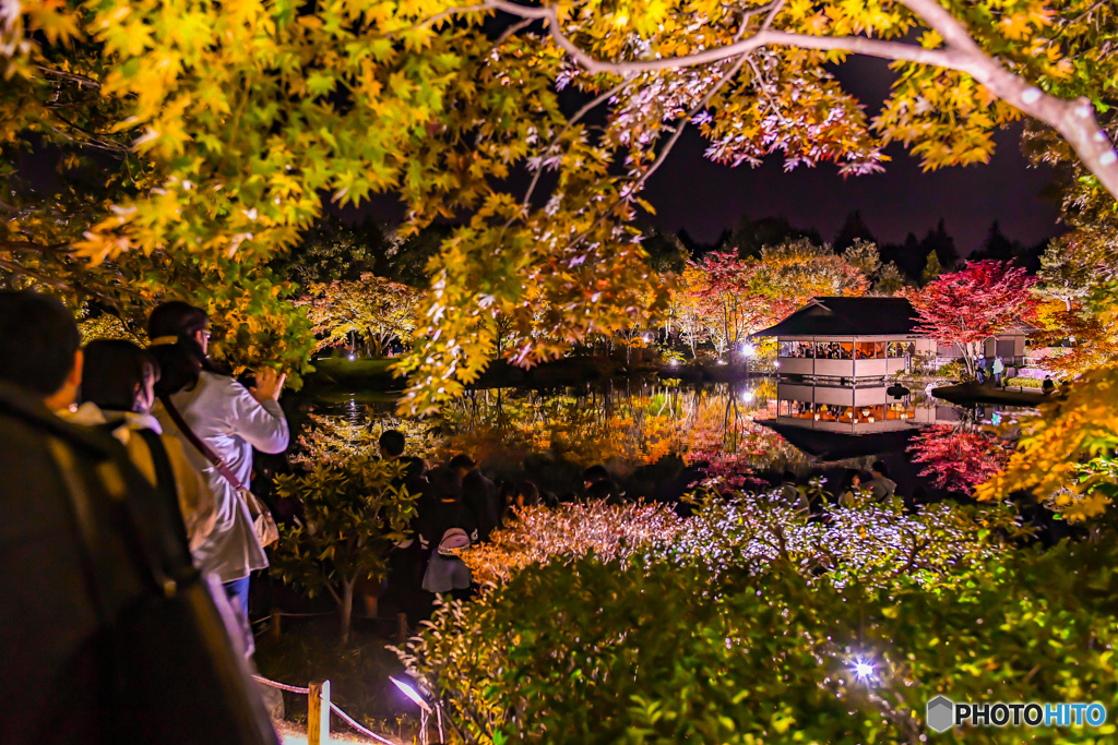 絶え間なく続く