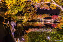 絶え間なく続く