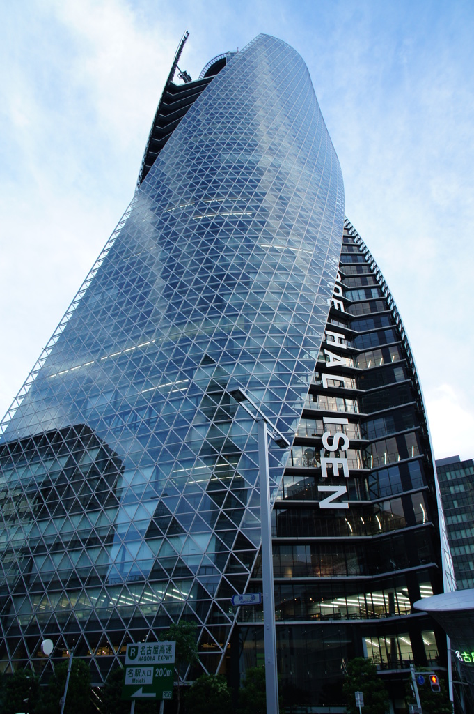 スパイラルタワー