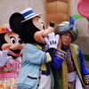 男同士のヒソヒソ
