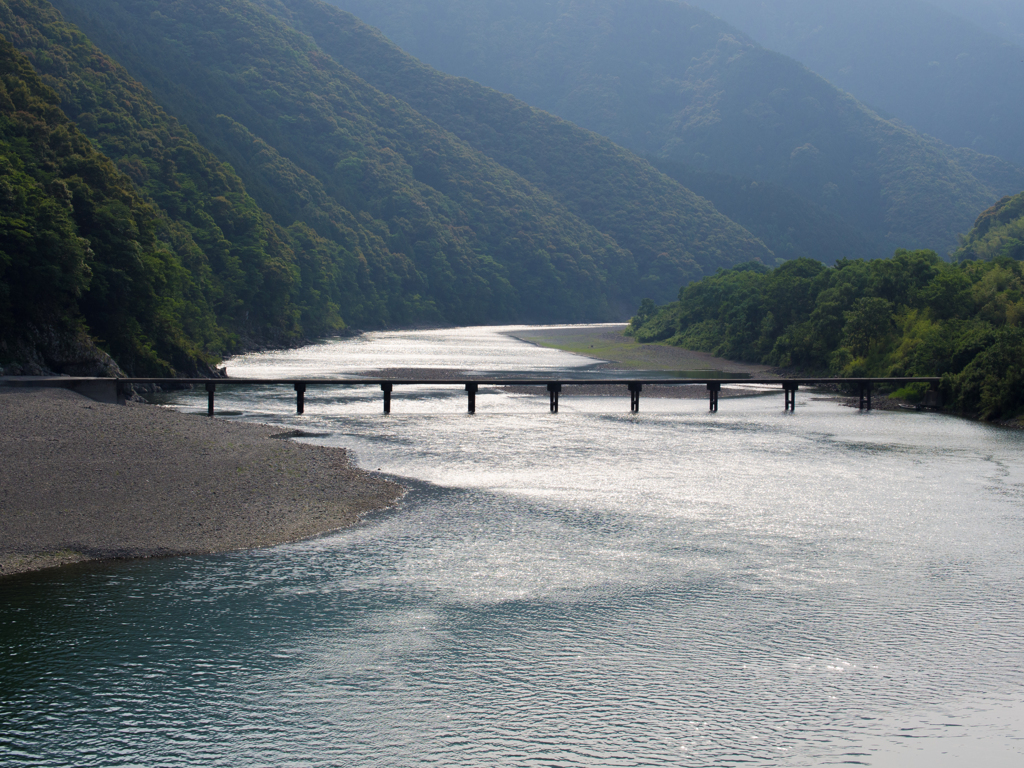 沈下橋