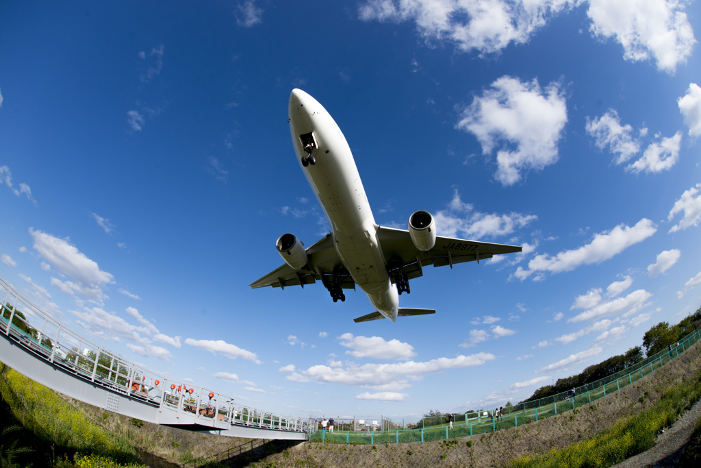 大空飛行