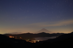 夜明け前