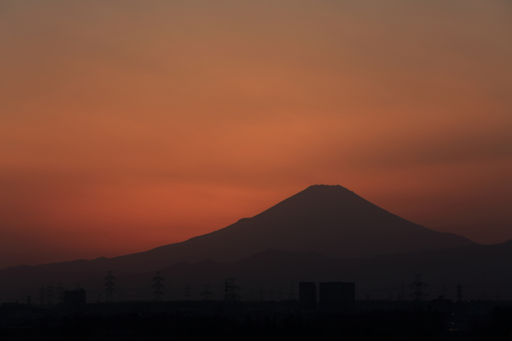 早春の夕暮