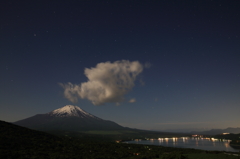 山頂から出てきました