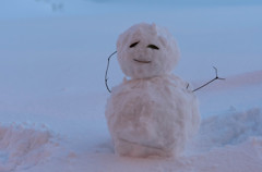 哀愁の雪だるま