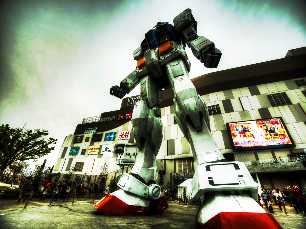 GUNDAM -A ttack(rchitecture) of TITAN-