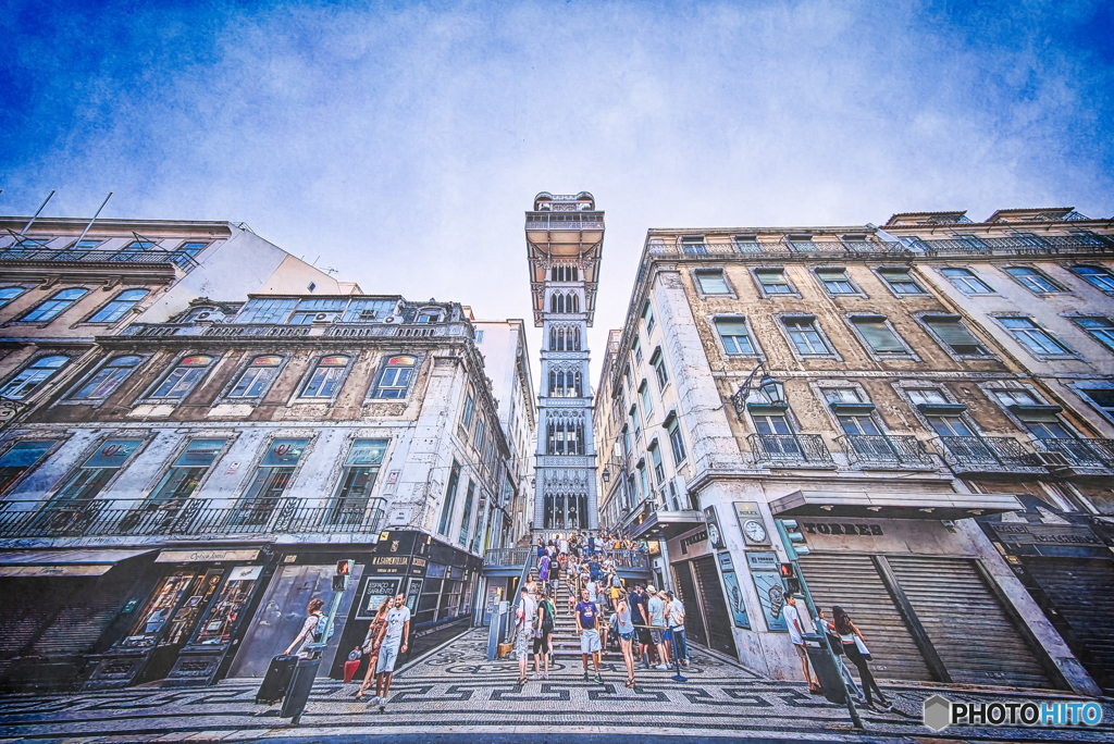 リスボンの不思議な街角
