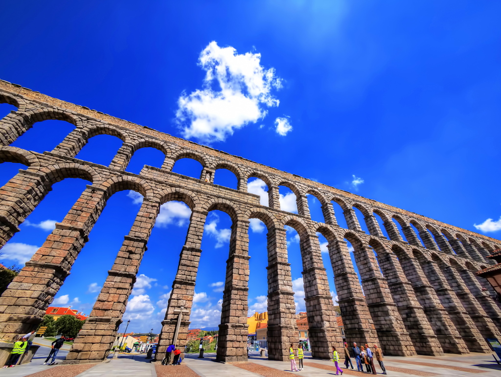 Blue sky of Segovia and its Aqueduct 