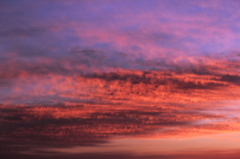 進む雲、明ける空、2013も僅か。