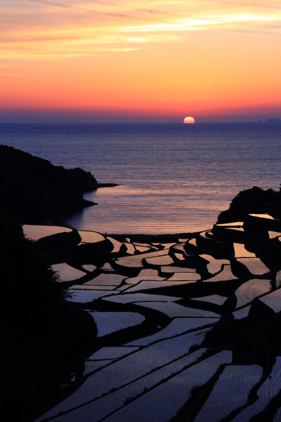 01浜野浦の落暉
