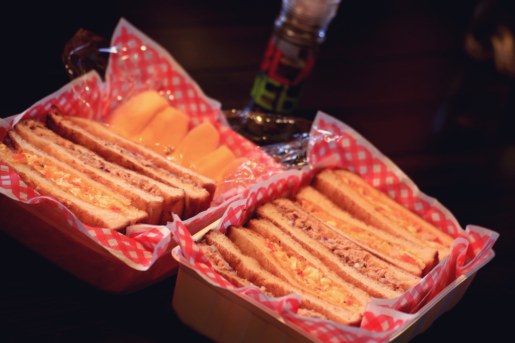 ピクニック行きサンド