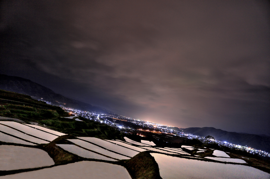 姨捨棚田水田ナイト～善光寺平  満天の星が…