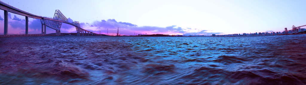 日没ととももに突風波立