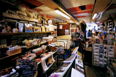 アクアアルタにも負けない古本屋