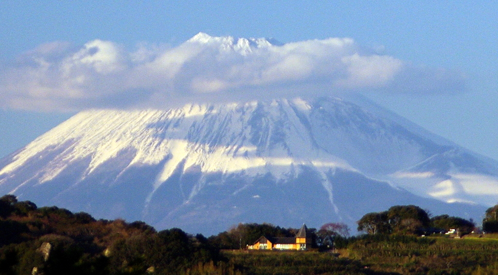 雲と富士