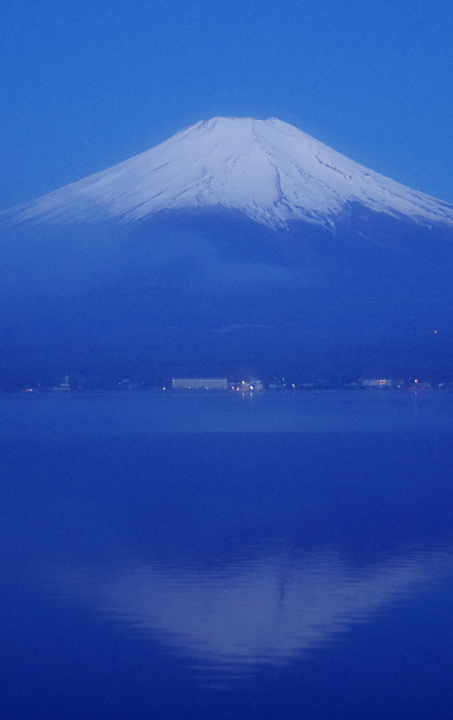 夜明け前