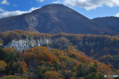 紅葉の峰