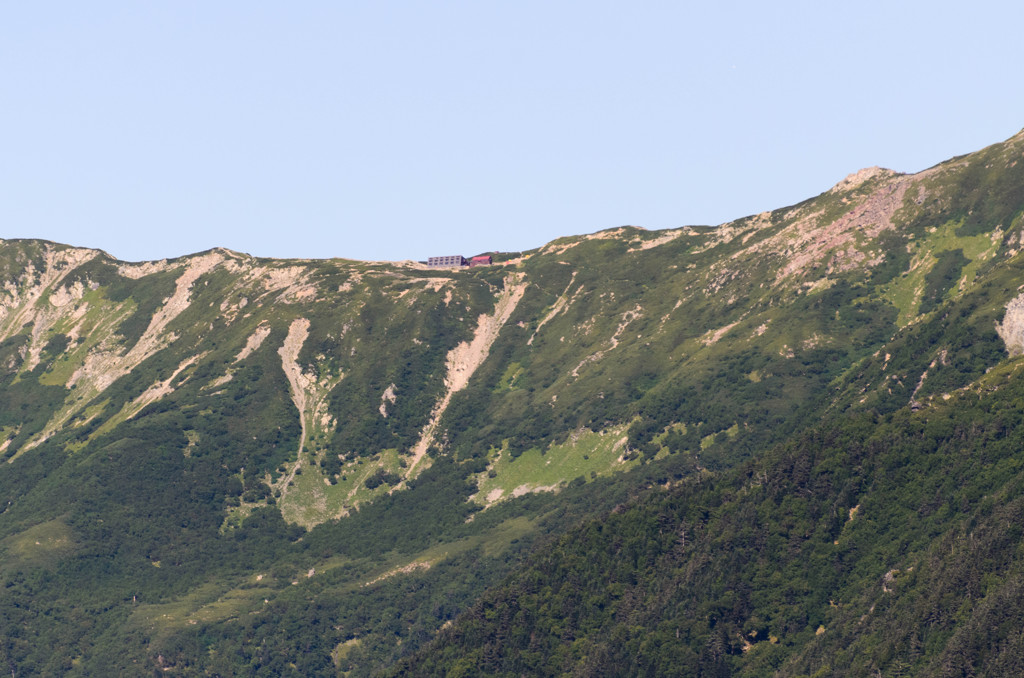 山小屋のある風景　便乗