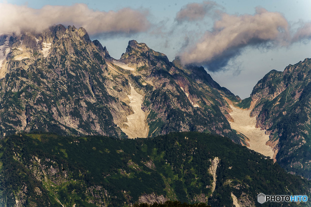 岩峰