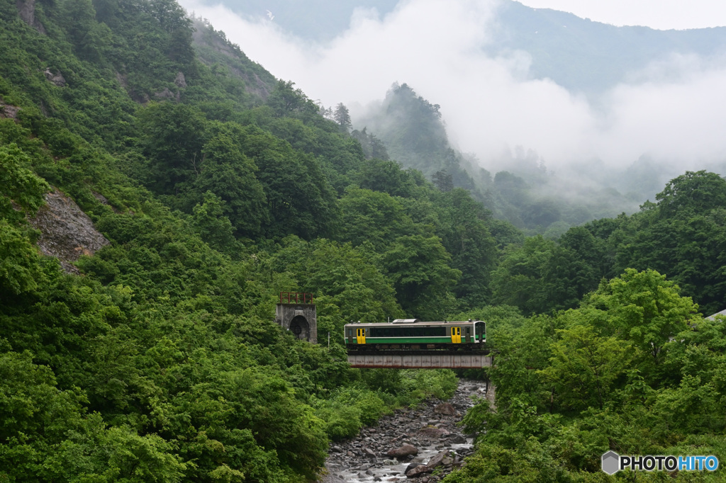 秘境列車