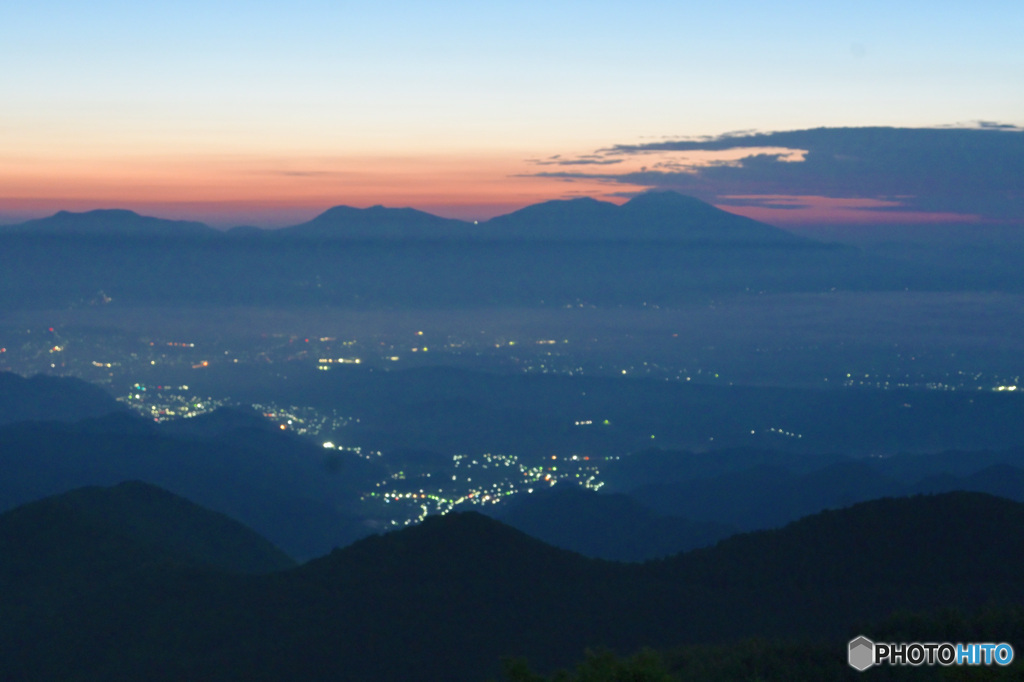 夜明け前