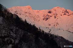 朝焼けの峰