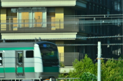 埼京線最新車両も疾走