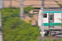 埼京線最新車両も疾走　2