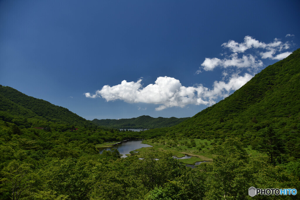 覚満淵を望んで