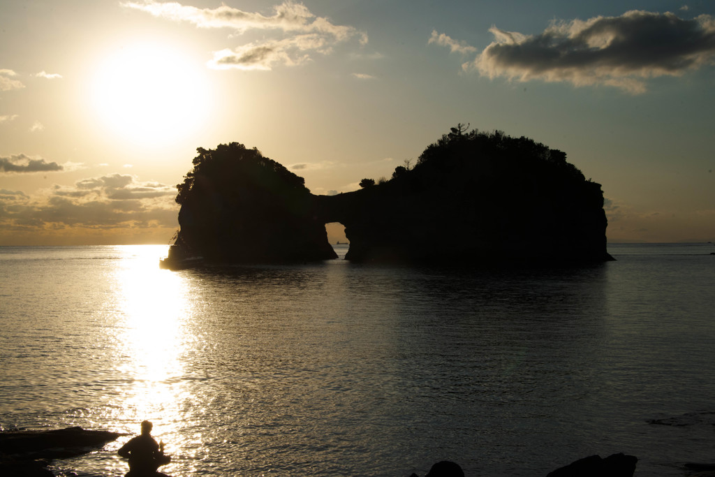 円月島の夕日