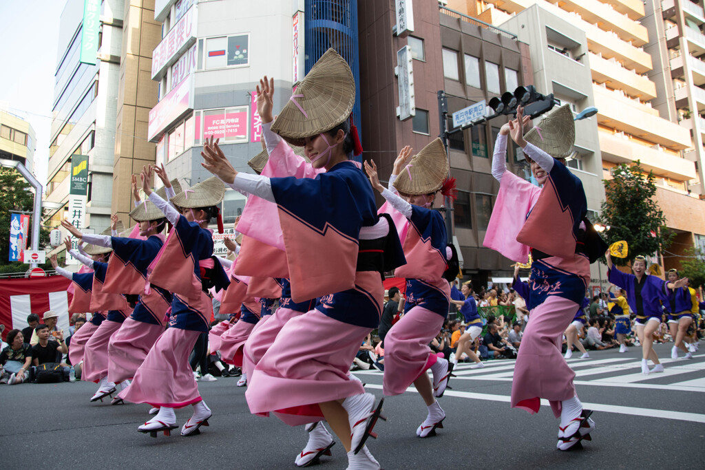 威勢良く