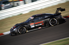 '14 NISSAN GTR SIDE