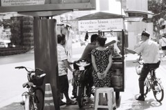 [タイ] 屋台　ネオパン 100 ACROS