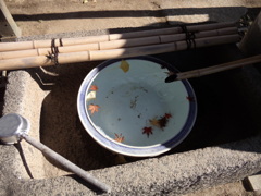 京丹後の守の手水鉢