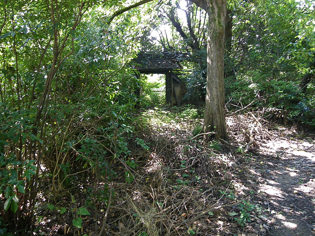 久親園寺山門