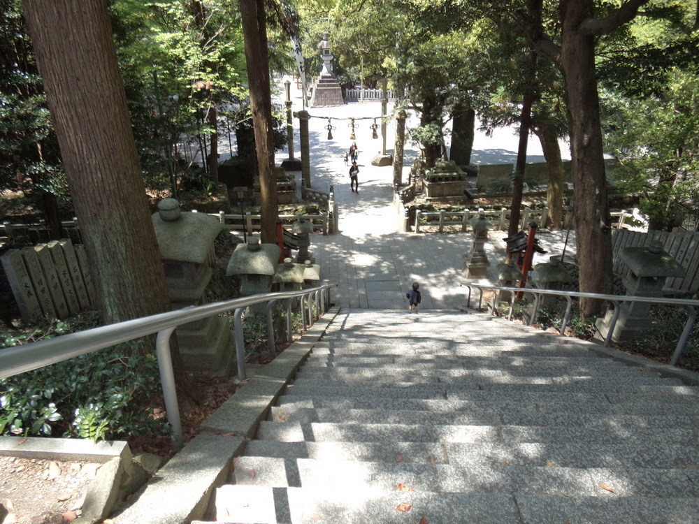 神社への石段