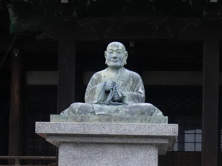 蓮如上人座像