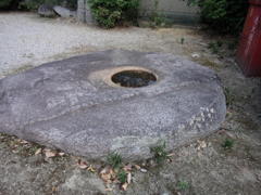 脇田神社礎石