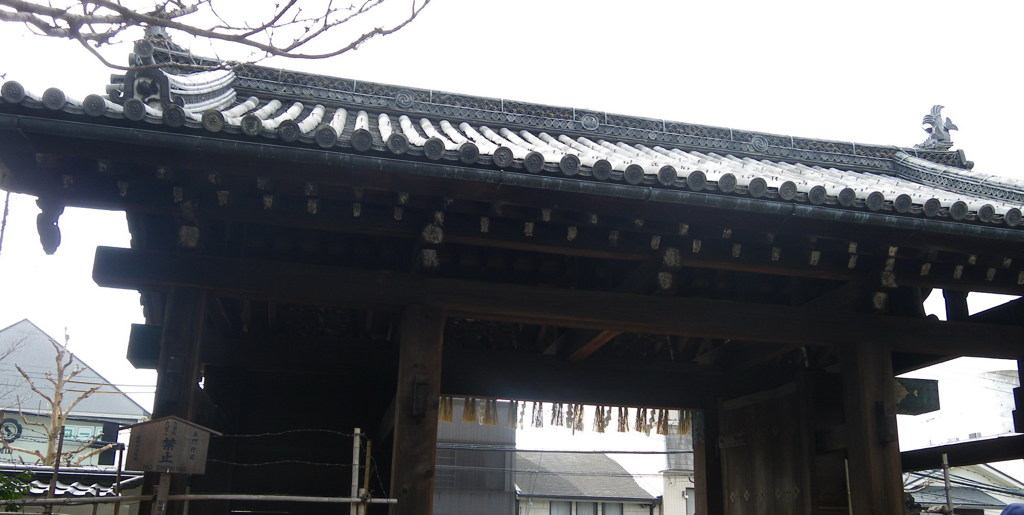 御香宮総門２